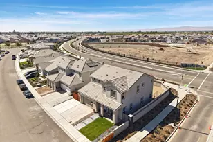394 Vinal Dr, Manteca, CA 95337 - Photo 3