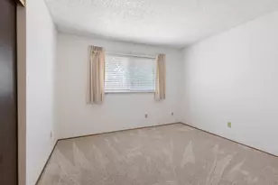 3913 Smithfield Way, Sacramento, CA 95826 - Photo 31