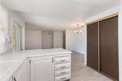 3913 Smithfield Way, Sacramento, CA 95826 - Photo 21