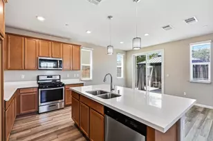 8800 Sheldon Terrace Ln, Elk Grove, CA 95758 - Photo 13