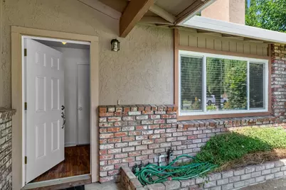 1073 Derby Court, Manteca, CA 95336 - Photo 7