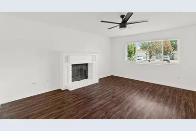 1073 Derby Court, Manteca, CA 95336 - Photo 9
