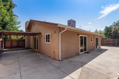 1073 Derby Court, Manteca, CA 95336 - Photo 37