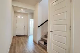 10281 Baritone Wy, Elk Grove, CA 95757 - Photo 5