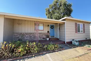 2410 Brentley Dr, Sacramento, CA 95822 - Photo 3