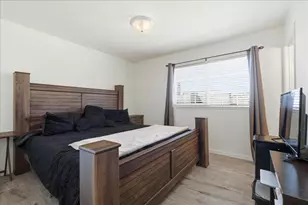 6332 Logan St, Sacramento, CA 95824 - Photo 15