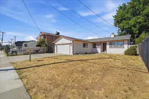 6332 Logan St, Sacramento, CA 95824 - Photo 3