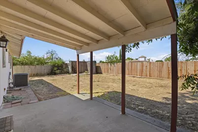 6332 Logan Street, Sacramento, CA 95824 - Photo 25
