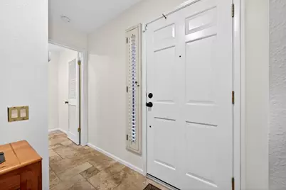 1055 Commons Drive, Sacramento, CA 95825 - Photo 5