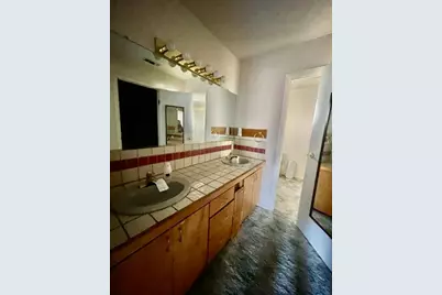 3402 21st Avenue, Sacramento, CA 95820 - Photo 11
