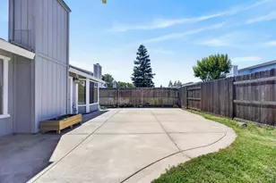 5119 Stoneglen Way, Elk Grove, CA 95758 - Photo 55