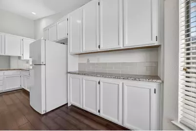 5119 Stoneglen Way, Elk Grove, CA 95758 - Photo 15
