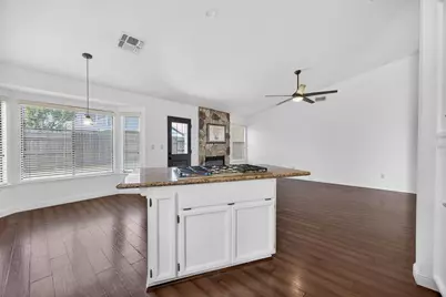 5119 Stoneglen Way, Elk Grove, CA 95758 - Photo 17