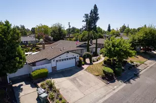 2040 Linden Grove Way, Carmichael, CA 95608 - Photo 47
