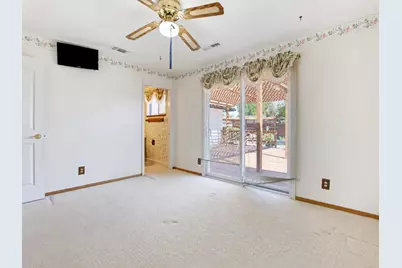 2040 Linden Grove Way, Carmichael, CA 95608 - Photo 21