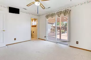2040 Linden Grove Way, Carmichael, CA 95608 - Photo 21