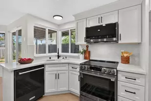 9055 Grouse Meadow Dr, Elk Grove, CA 95624 - Photo 13