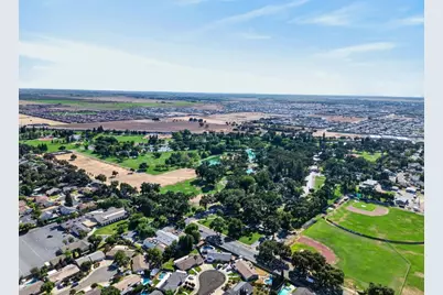 9055 Grouse Meadow Drive, Elk Grove, CA 95624 - Photo 51