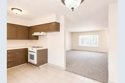 3749 N Fruit Avenue #C, Fresno, CA 93705 - Photo 13