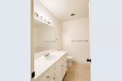 3749 N Fruit Avenue #C, Fresno, CA 93705 - Photo 19