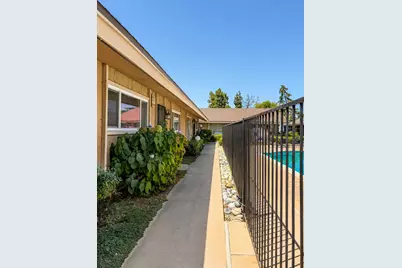 3749 N Fruit Avenue #C, Fresno, CA 93705 - Photo 27