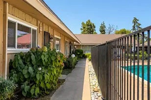 3749 N Fruit Ave, Fresno, CA 93705 - Photo 27
