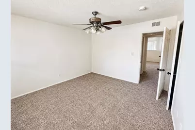 3749 N Fruit Avenue #C, Fresno, CA 93705 - Photo 17
