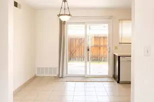 3749 N Fruit Ave, Fresno, CA 93705 - Photo 9