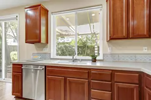 2589 Hepworth Dr, Davis, CA 95618 - Photo 27