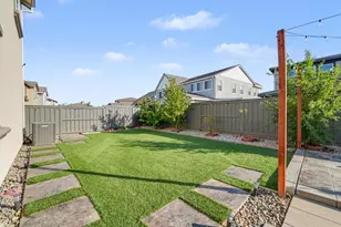 3064 Garden Farms Ave, Lathrop, CA 95330 - Photo 23