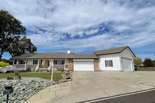 2088 Greenbriar Rd, Valley Springs, CA 95252 - Photo 1
