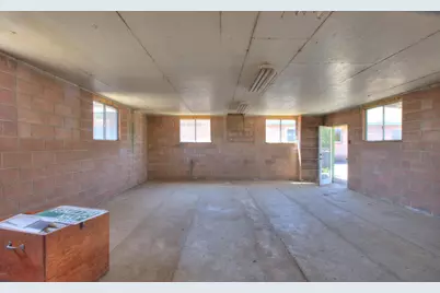 5655 Woodland Avenue, Modesto, CA 95358 - Photo 33