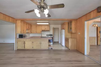 5655 Woodland Avenue, Modesto, CA 95358 - Photo 11