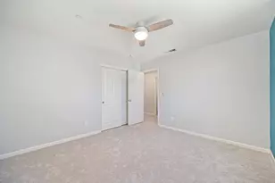 7136 Corvus Cir, Roseville, CA 95747 - Photo 37