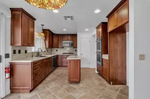 9350 Framington Way, Elk Grove, CA 95758 - Photo 17