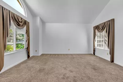 9350 Framington Way, Elk Grove, CA 95758 - Photo 9