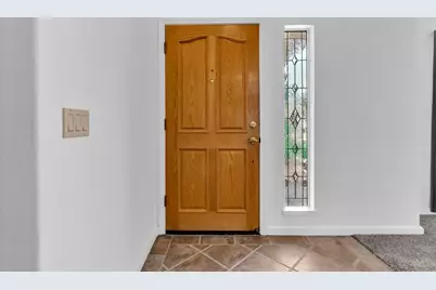 9350 Framington Way, Elk Grove, CA 95758 - Photo 7