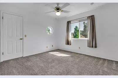 9350 Framington Way, Elk Grove, CA 95758 - Photo 33