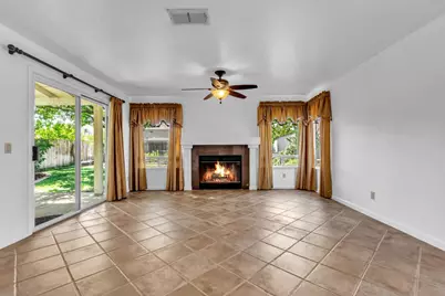 9350 Framington Way, Elk Grove, CA 95758 - Photo 13