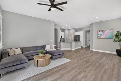 59 Jarvis Cir, Sacramento, CA 95834 - Photo 9