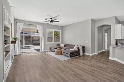 59 Jarvis Cir, Sacramento, CA 95834 - Photo 11