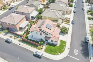 8421 Vila Gale Way, Elk Grove, CA 95757 - Photo 37