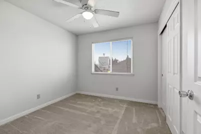 7424 Heathrow Way, Hughson, CA 95326 - Photo 21