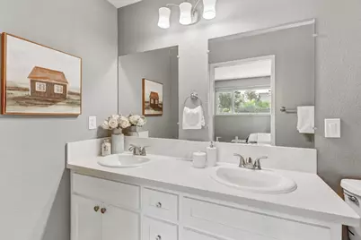 9101 Plaza Park Drive, Elk Grove, CA 95624 - Photo 25
