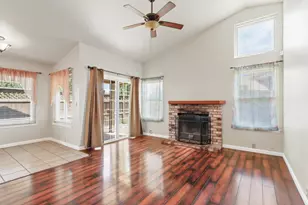 8181 Marion Oaks Ct, Sacramento, CA 95828 - Photo 13