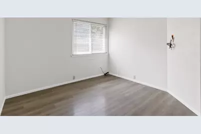8181 Marion Oaks Court, Sacramento, CA 95828 - Photo 29