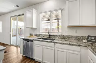 12727 Thorntonhall Dr, Rancho Cordova, CA 95742 - Photo 13