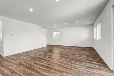 12727 Thorntonhall Drive, Rancho Cordova, CA 95742 - Photo 5