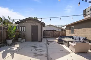 6012 Winners Cir, Riverbank, CA 95367 - Photo 25