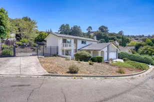 3390 Pinewood Ct, Hayward, CA 94542 - Photo 9